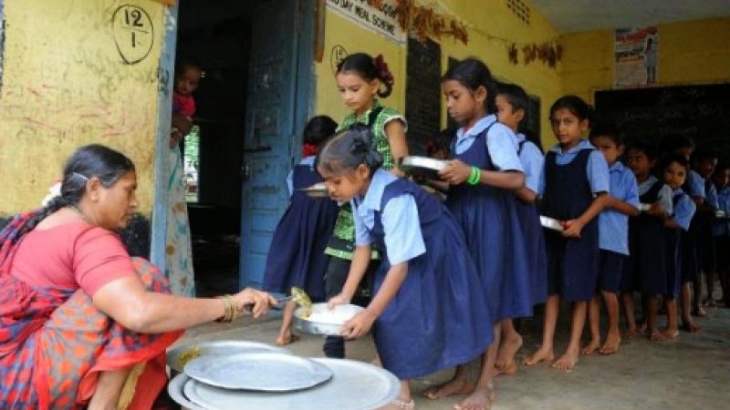 उत्तराखंड की 60 हजार भोजन माताओं और आंगनबाड़ी कार्यकत्रियों को मिली राहत