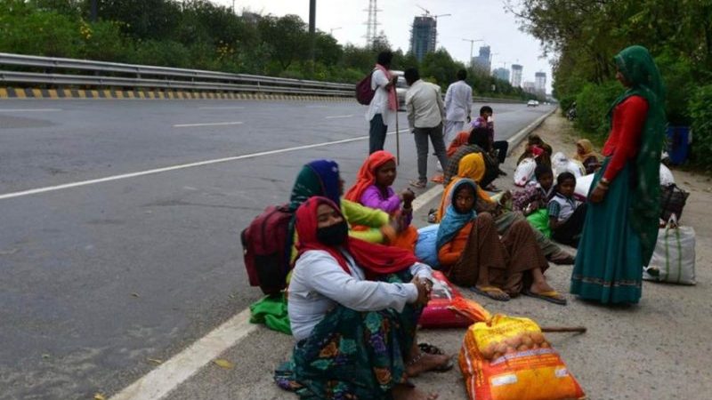 36 दिन बाद गृह मंत्रालय ने दी प्रवासी मजदूरों को घर जाने की छूट